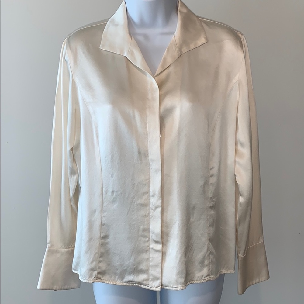 Lafayette 148 Ivory Silk Button Up Blouse